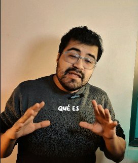 José explicando SEO frente a cámara