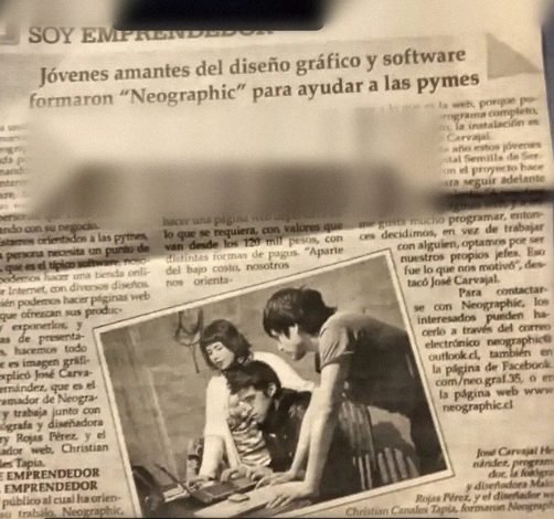 Recorte de diario de 2015: 'Jóvenes amantes del diseño gráfico y software formaron Neographic para ayudar a las pymes'.